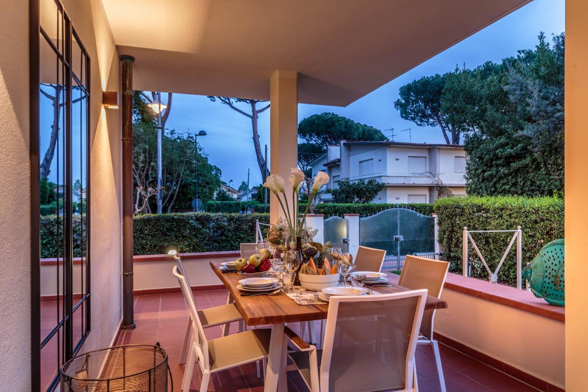 Regina Beach Villa, By The Beach In Marina Di Pietrasanta Exterior foto